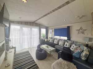 Sitting Room- click for photo gallery